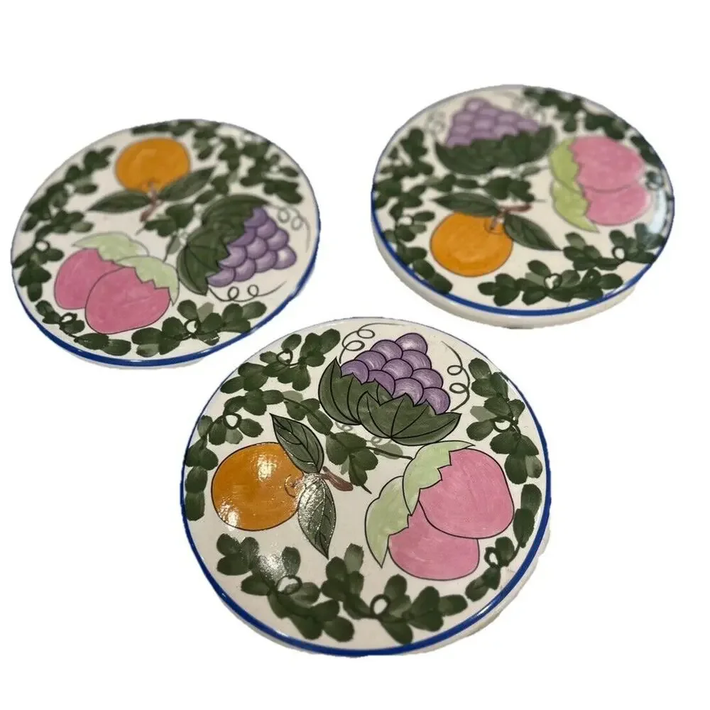 Vtg World Bazaars 3 Fruit Ceramic Glazed White Trivets Blue Rim Chinoiserie 6.5”